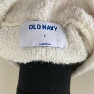 Old Navy Off-White Knit Sweater